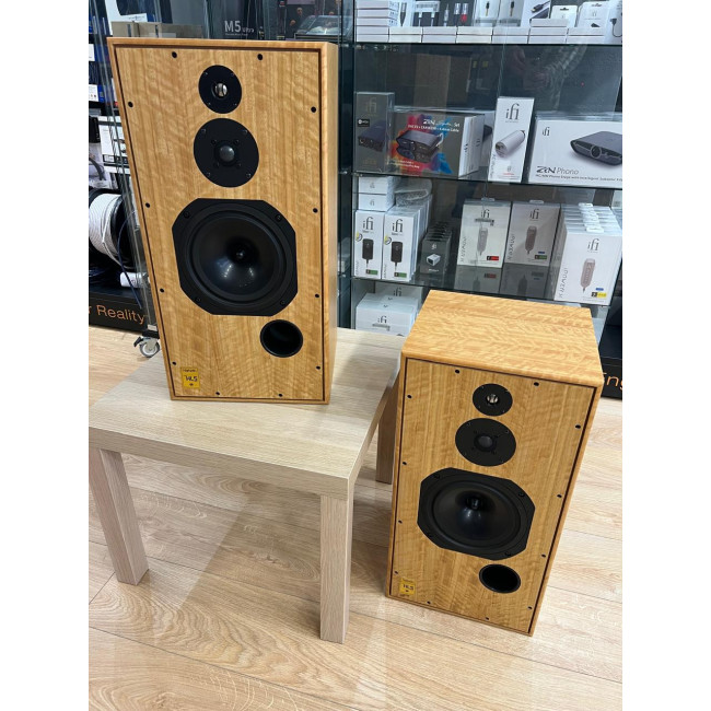 Harbeth Super HL5 Plus* (*PRE-OWNED)