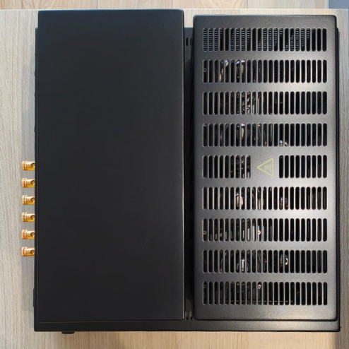 Audio Hungary Qualiton P200 KT170 Power Amp Total Black* (*PRE-OWNED)