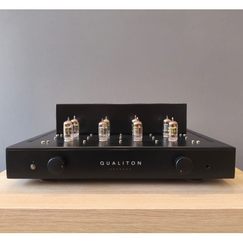 Audio Hungary Qualiton C200 Preamplifier* (*PRE-OWNED)