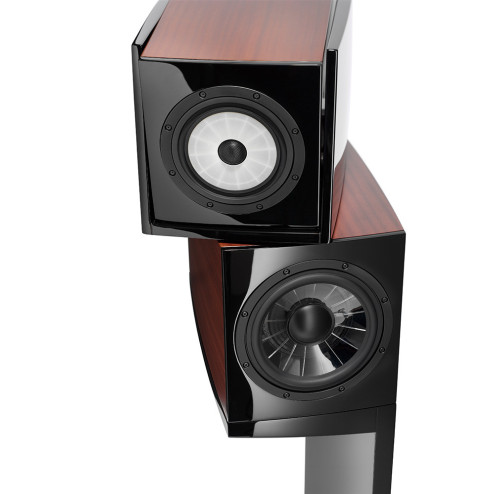 Vienna Acoustics The Kiss* (*EX-DEMO) + Aurender AP20 Reference All-In-One Music Server Amplifier