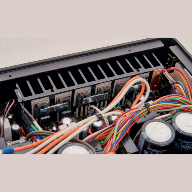 KECES P14 Ultra Low Noise Regulated Linear Power Supply 4 Outputs 14A* (*NEW, OPEN BOX)
