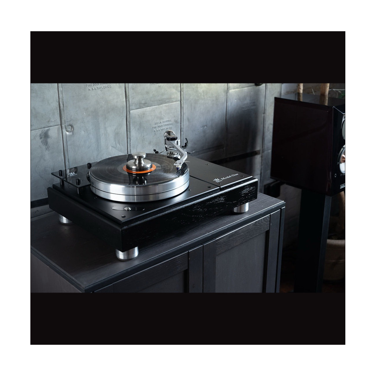 VPI Forever - Model One