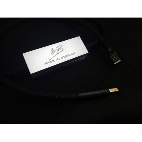 KLAR Isolator-Regenerator High-End Streaming USB Cable