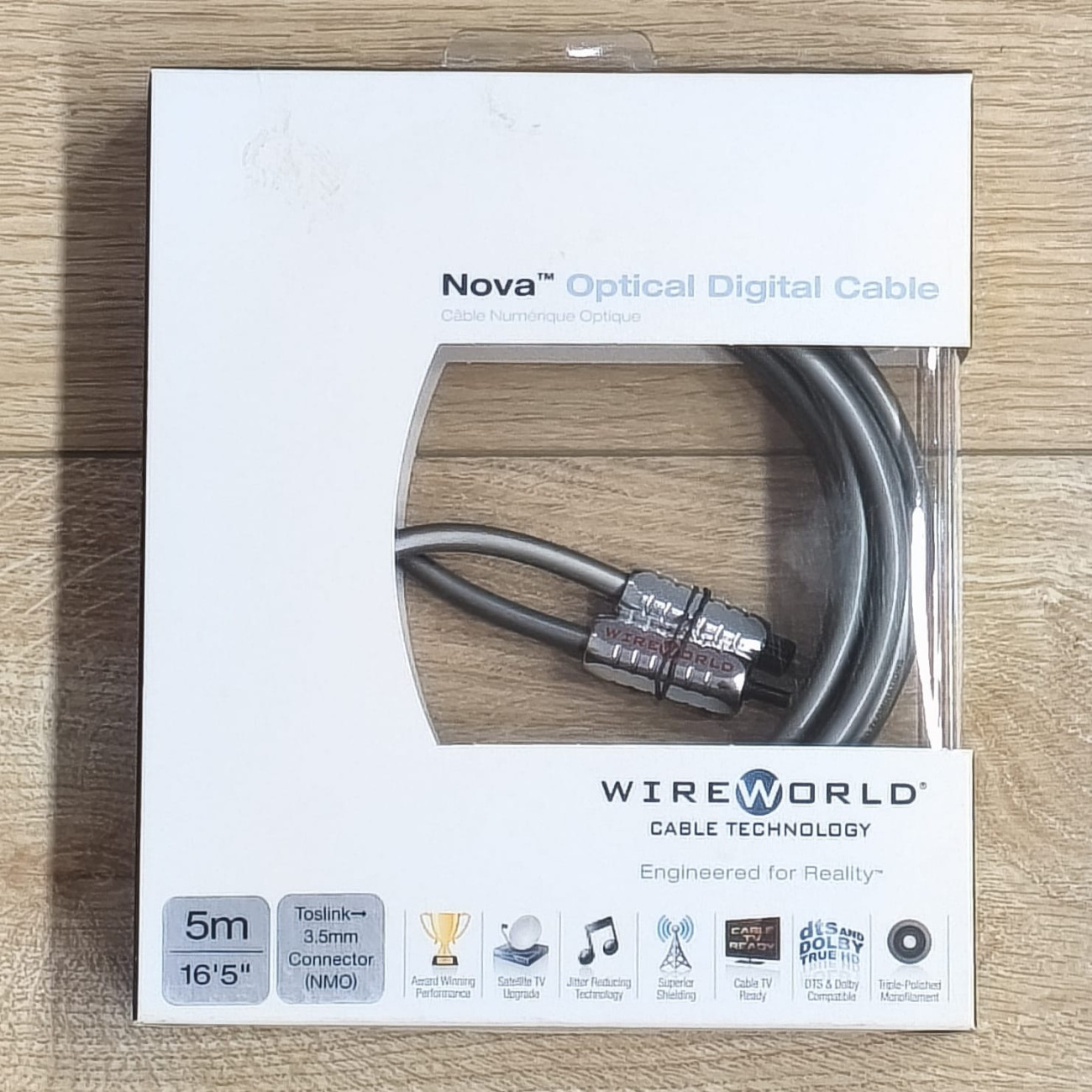 Wireworld USA Nova Optical Digital Cable TOSLINK to 3,5mm Optical Jack 5m* (*NEW, SEALED)