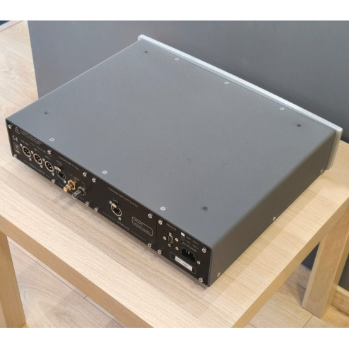 Aqua LinQ Renderer 1 Silver* (*PRE-OWNED)