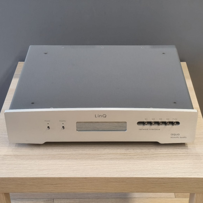 Aqua LinQ Renderer 1 Silver* (*PRE-OWNED)