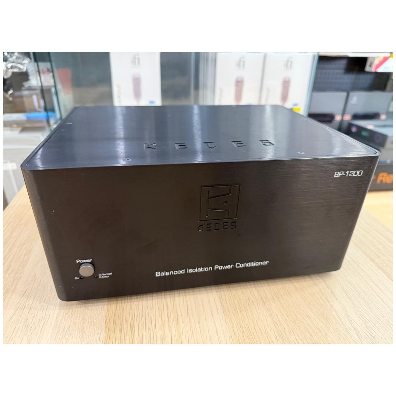 KECES BP1200 Balanced Isolation Power Conditioner