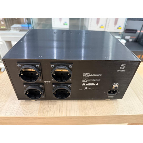 KECES BP1200 Balanced Isolation Power Conditioner