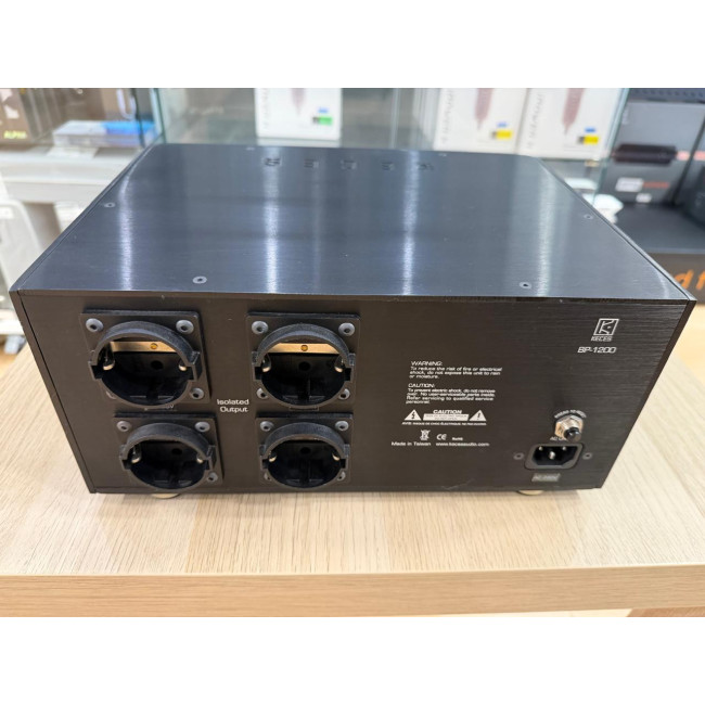 KECES BP1200 Balanced Isolation Power Conditioner