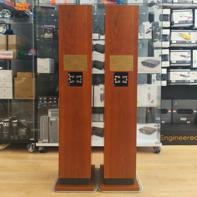 ProAc Response D40R Ribbon Cherry* (*PRE-OWNED)