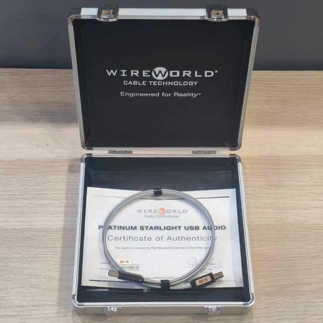 WIREWORLD USA Platinum Starlight® 8 USB 2.0 A-B 1m