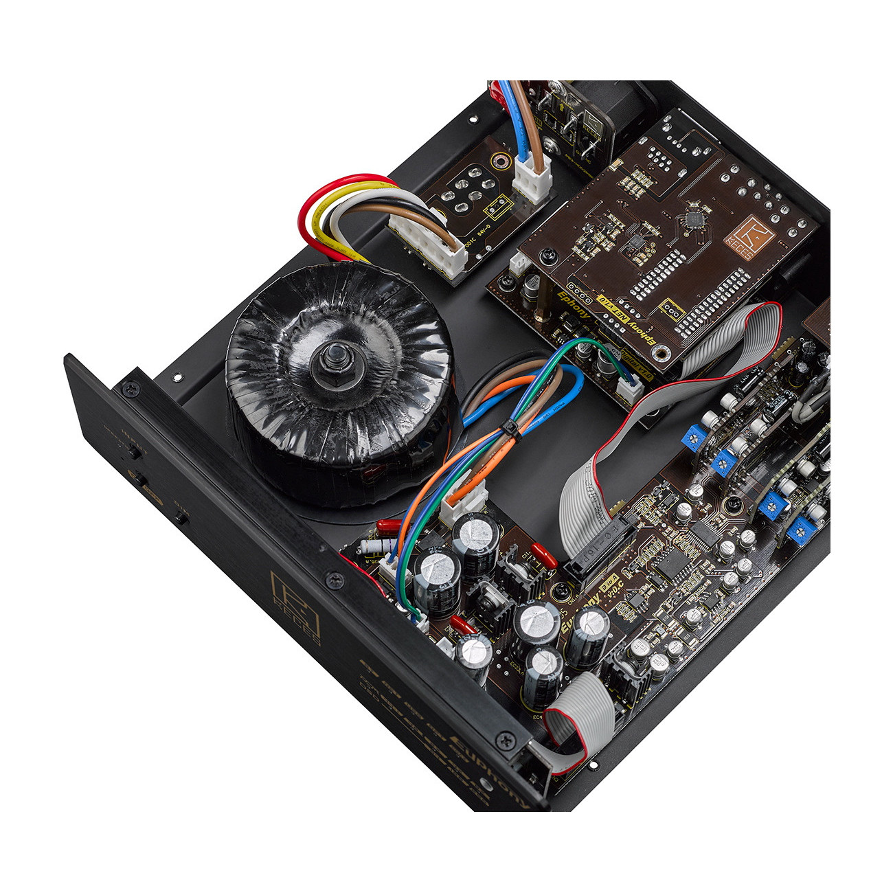 Euphony Balanced Discrete DAC with Network Streaming