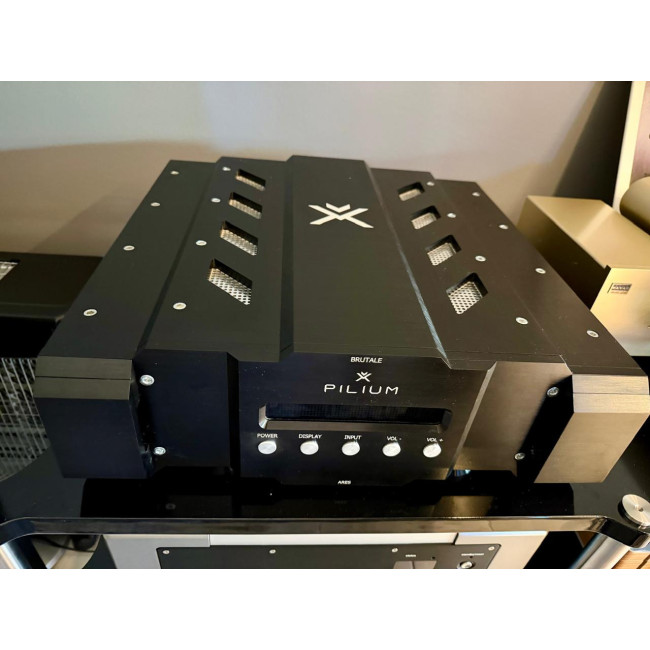 Pilium Ares & Achilles Reference Pre & Power Amplifier Set* (*PRE-OWNED)