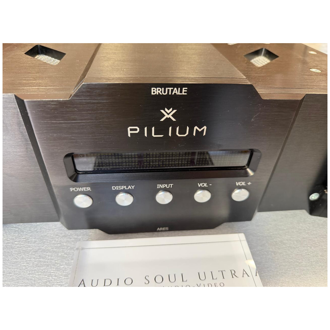Pilium Ares & Achilles Reference Pre & Power Amplifier Set* (*PRE-OWNED)