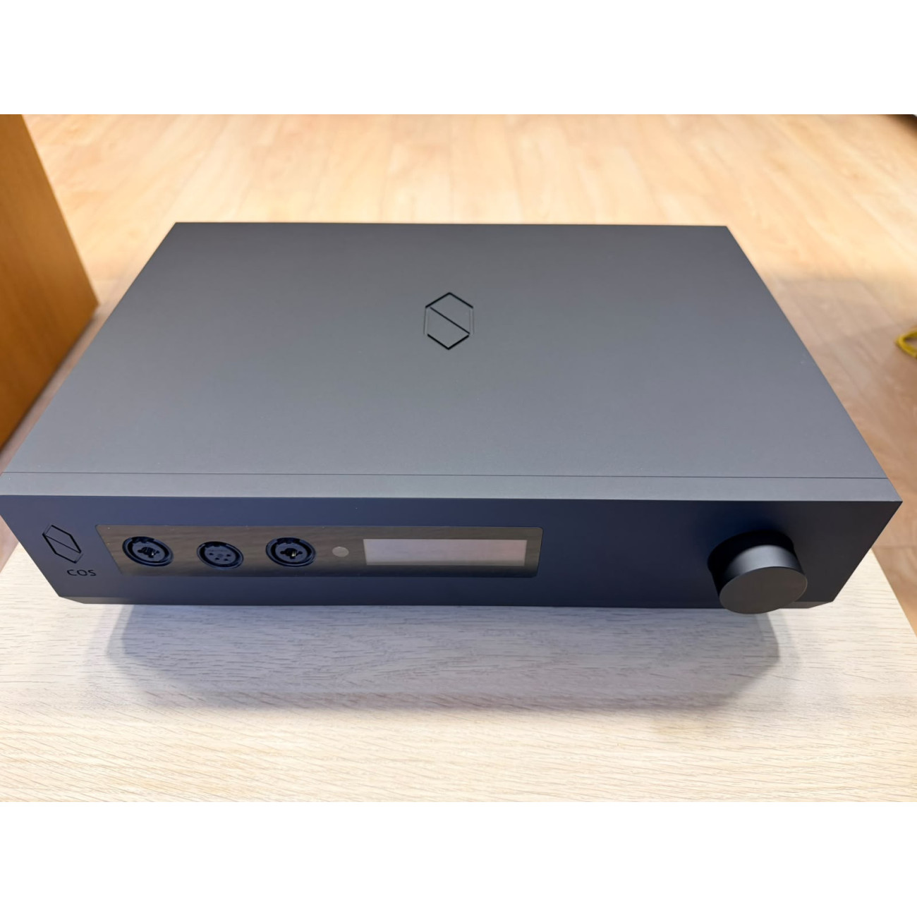 COS Engineering D10 V4 Streaming DAC, Phono, Balanced Analogue Pre & Headphone Amplifier* (*PRE-OWNED)