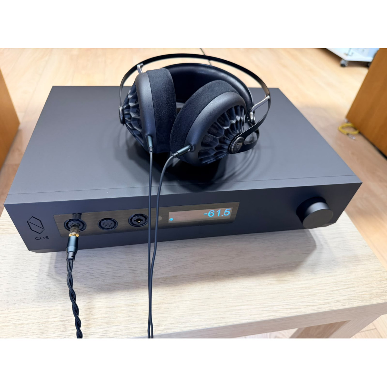 COS Engineering D10 V4 Streaming DAC, Phono, Balanced Analogue Pre & Headphone Amplifier* (*PRE-OWNED)