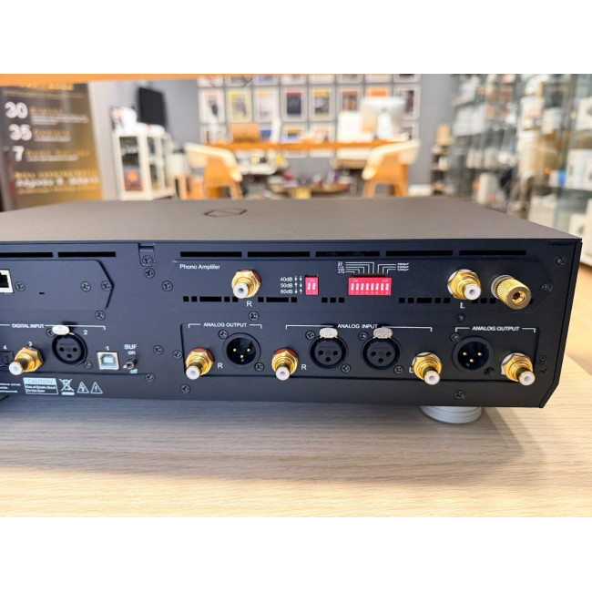 COS Engineering D10 V4 Streaming DAC, Phono, Balanced Analogue Pre & Headphone Amplifier* (*PRE-OWNED)