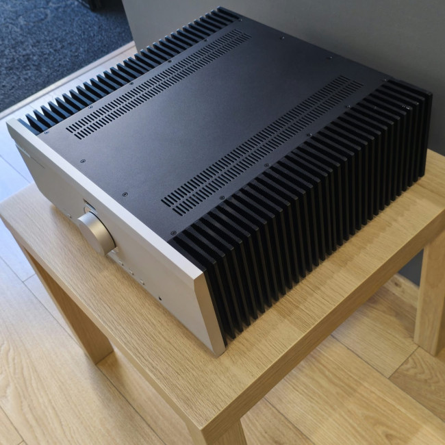 Musical Fidelity M6si 500 Audiophile Grade Integrated Amplifier* (*PRE-OWNED)