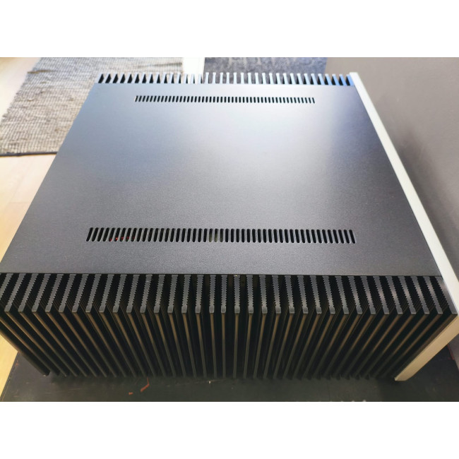 Musical Fidelity M8xi Super Integrated Amplifier* (*PRE-OWNED)