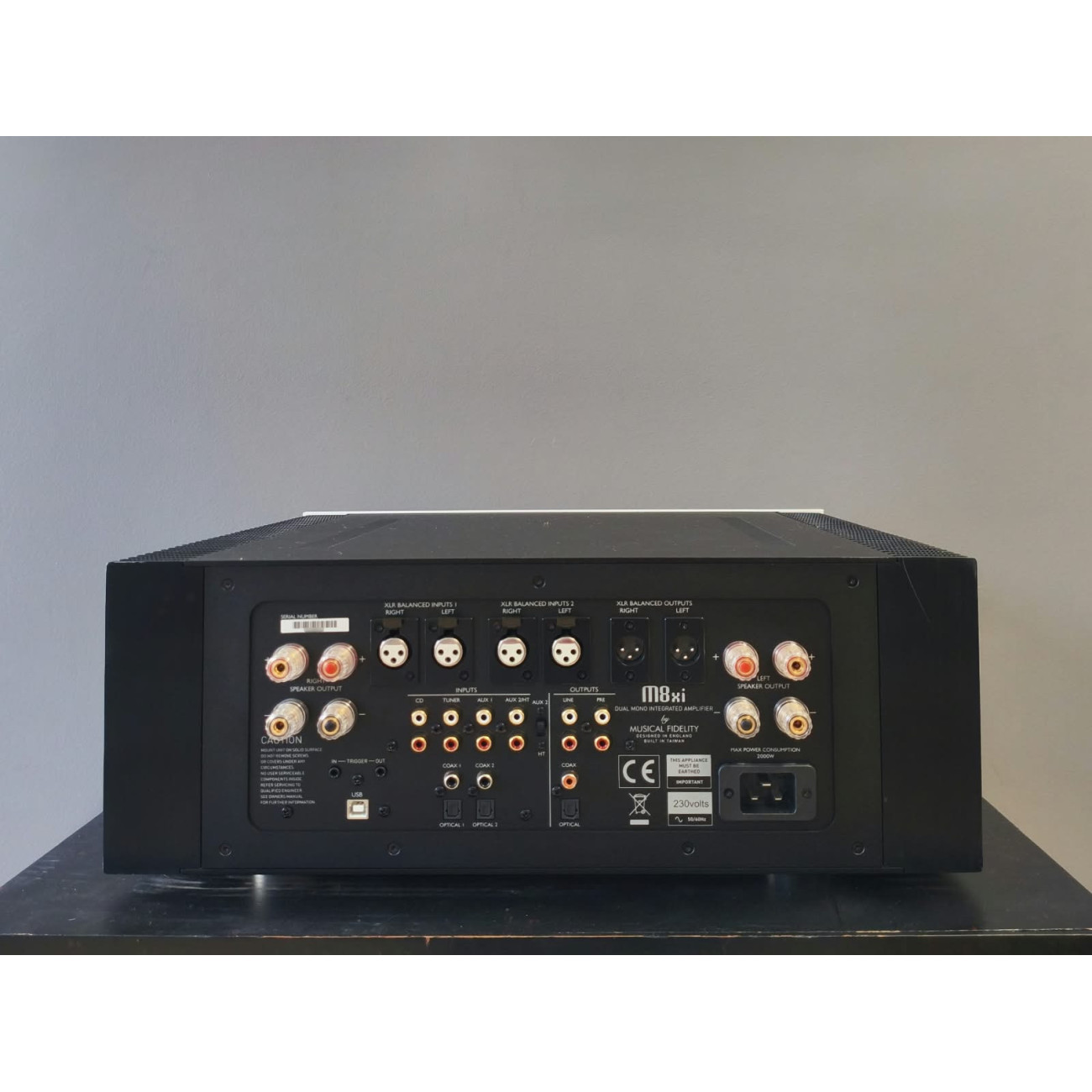 Musical Fidelity M8xi Super Integrated Amplifier* (*PRE-OWNED)