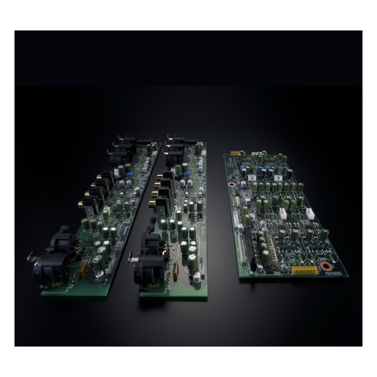 F-01 Class A Integrated Amplifier Black Edition