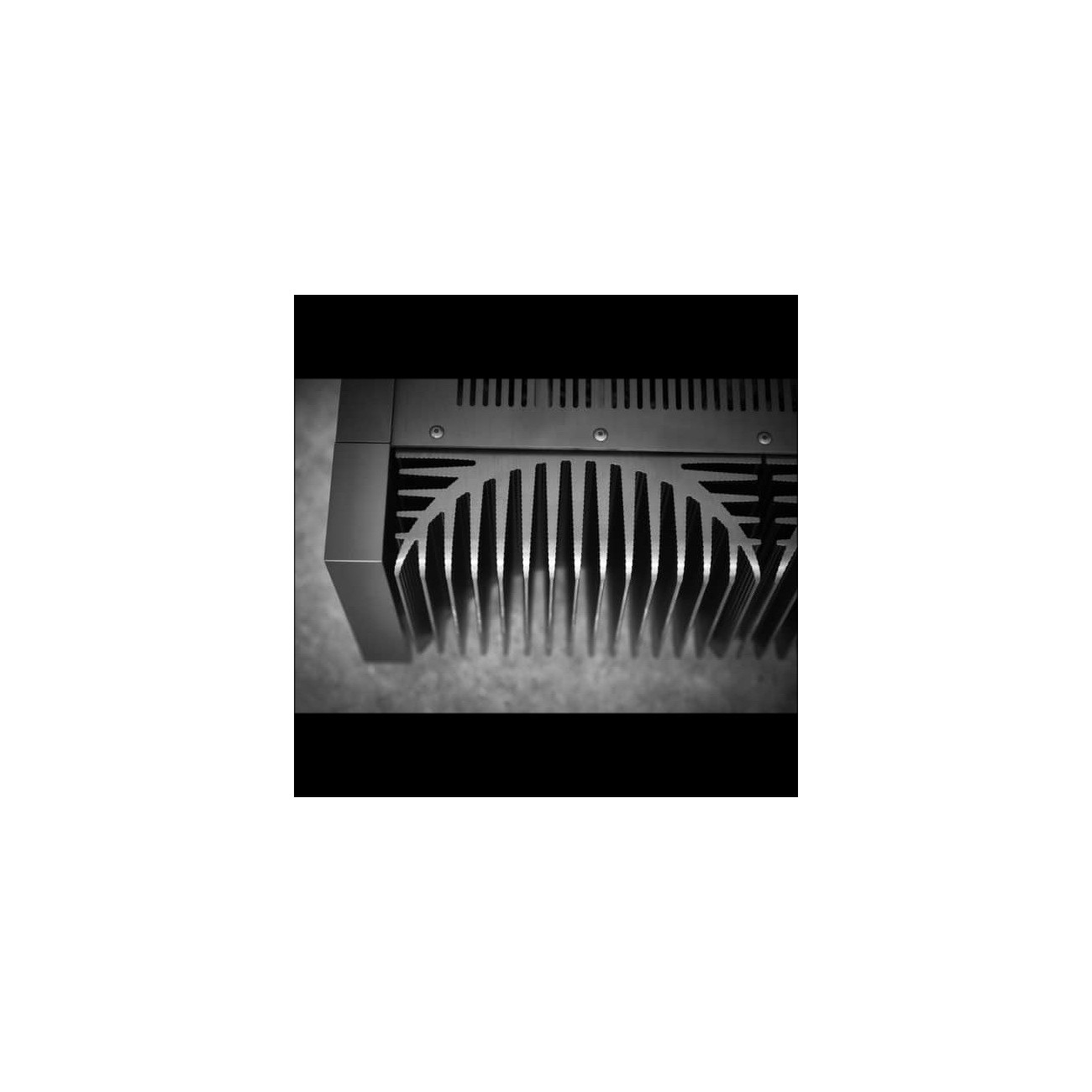Essence Stereo